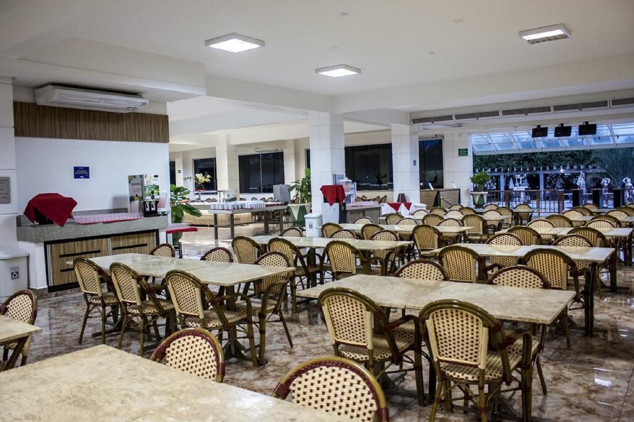 Apartamento Lacqua Di Roma III Caldas Novas Εξωτερικό φωτογραφία